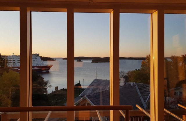 IPaD Sea Cottages "The Seaview getaway"