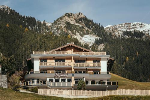 Jagdhof PURE Mountain Appartements