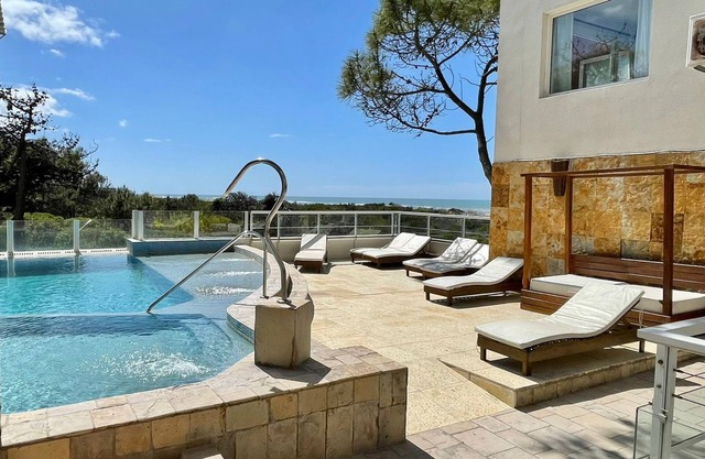 Jaina Resort & Spa