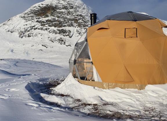 Jotunheimen Arctic Domes Vinter