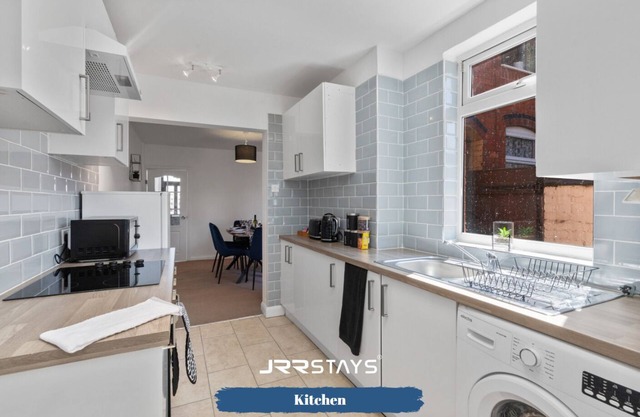 JRR Stays - Warwickshire - Nuneaton - CV10