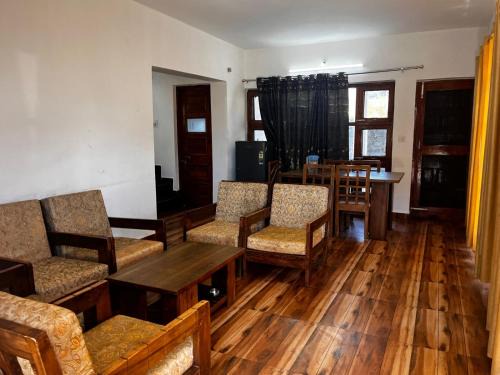 Kapil Cottage