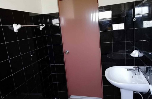 Kawthar Villa (1st Floor with A/C)