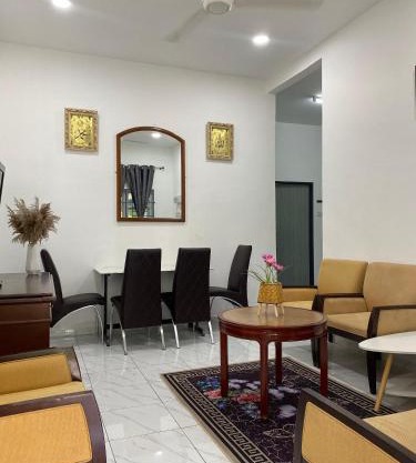 Kencana L&K Homestay