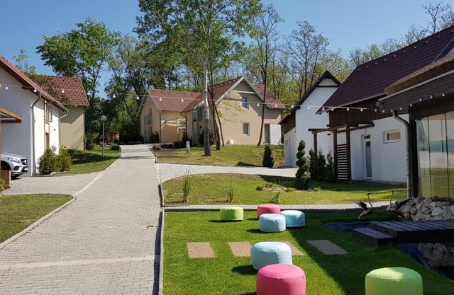 Kenese-völgye Villahotel