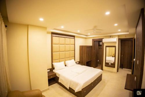 King's Crown Hotel