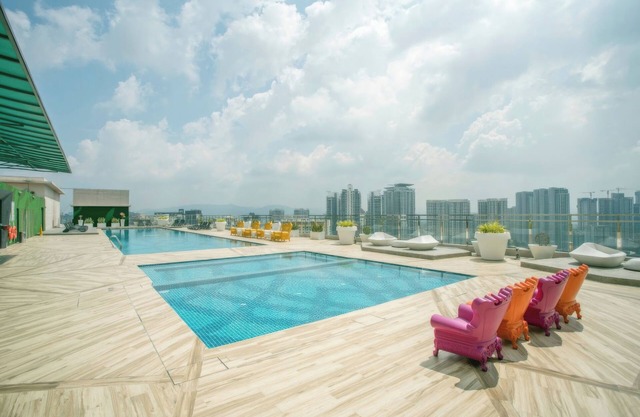 KL Staycation Gateway Residences