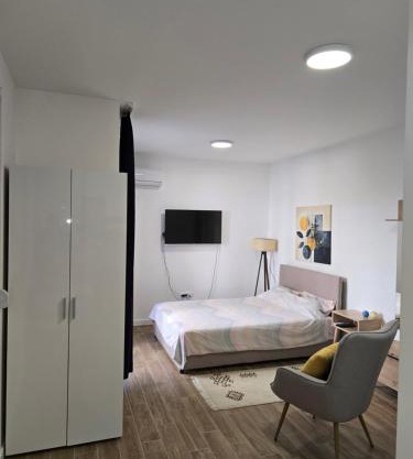 Kmb Apartment