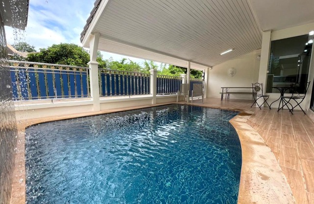 KOUAC VILLA - PATTAYA HOLIDAY HOUSE WALKING STREET 3 bedrooms