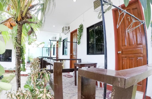 Krismark Dive Lodge