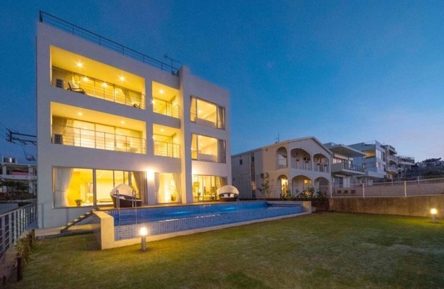 L 500㎡ Seaveiw 10M POOL 4 suites, 5 full bath 1F&2F