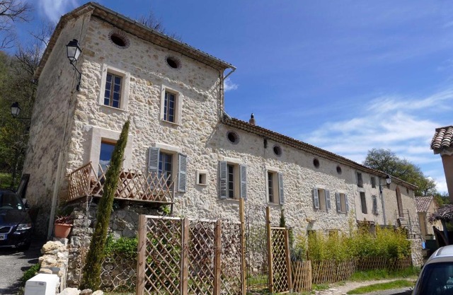 L'Unicorne Bed & Yoga haut var