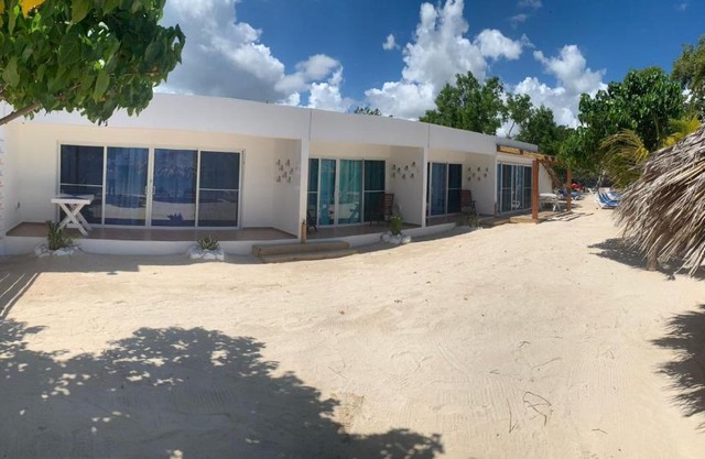 La Isla Bonita