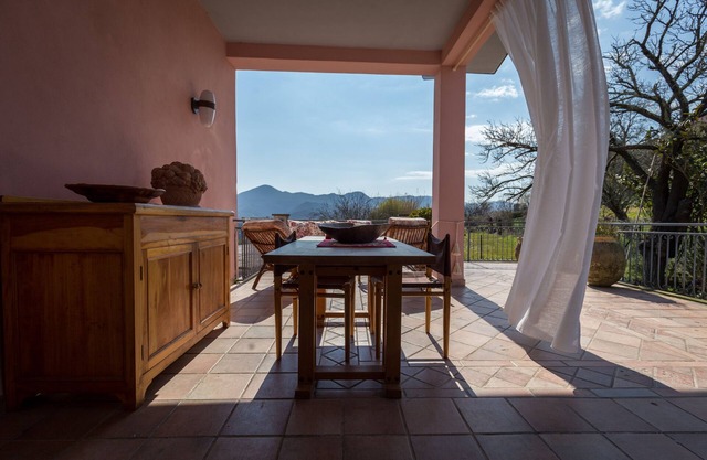 La Lunigiana at Dima's house a holiday with a view of the Apuan Alps