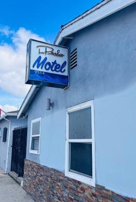 La Perla motel