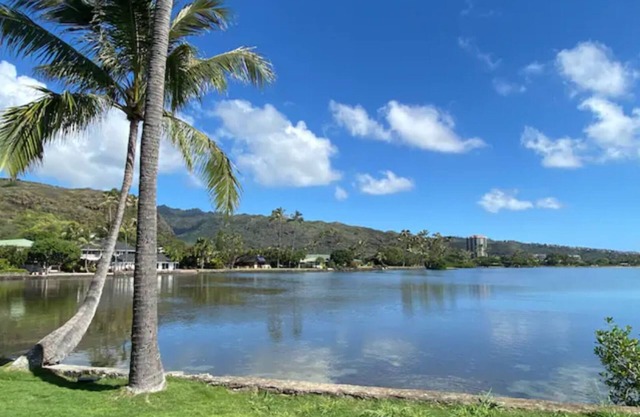 Lagoon Waterfront Retreat