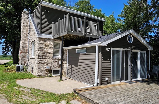 Lake Winnebago lakefront rental