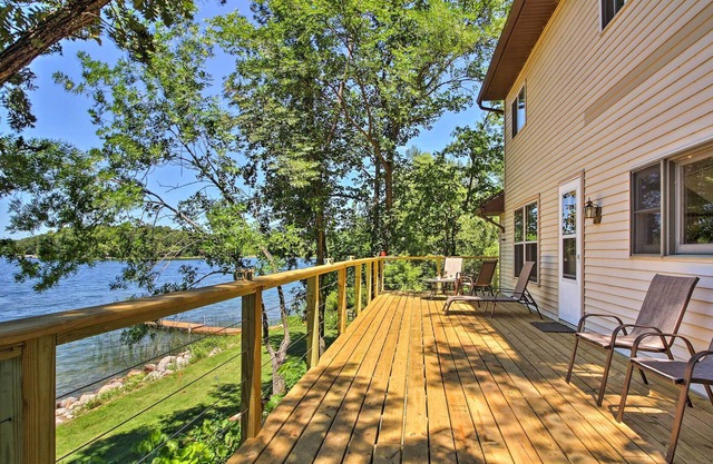 Lakefront home in Brandon w/fire pit, deck & dock!