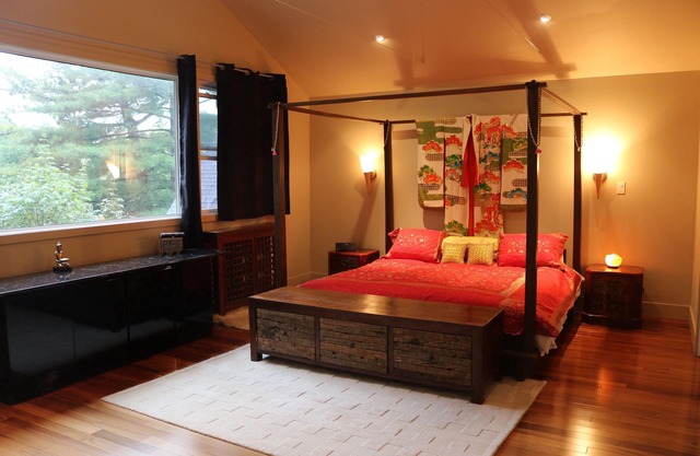 Lakeview Designer Home On Scarborough Bluffs - 15 minutes to downtown Toronto.