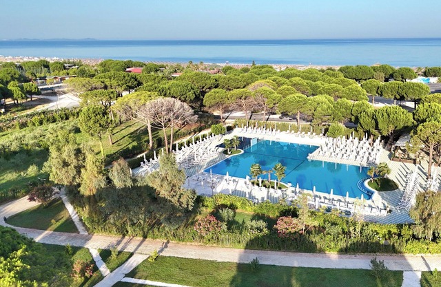 Lalzit Bay Dream Villa, Lalzit Bay, Albania