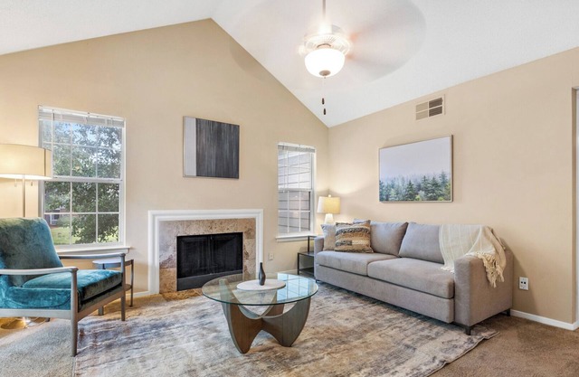 Landing at The Grove at Germantown - 2 Bedrooms.