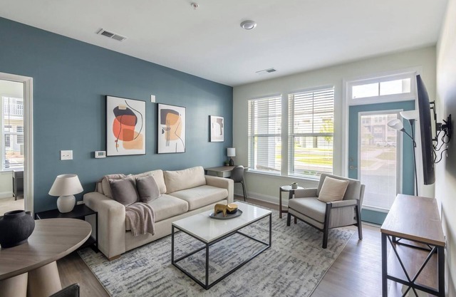 Landing at The Parker Leland - 2 Bedrooms in Do.