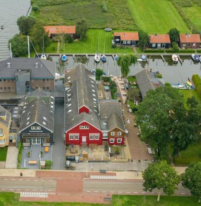 Landzicht Vakantiehuis aan de Fluessen