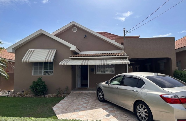 LARGE COZY HOME FOR YOU AND YOUR FAMILY, NICELY DECORATED, QUIET. GATED