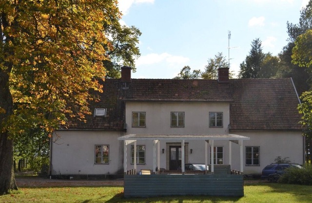 Large holiday home on a horse farm near Linköping