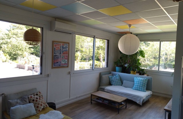 Large, sunny apartment close to the heart of the city