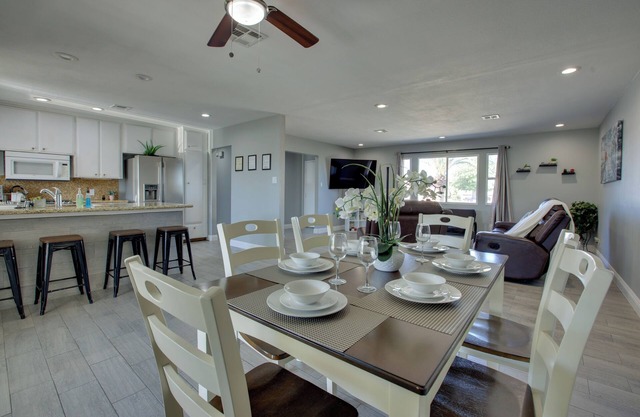 Las Vegas Retreat w/Yard < 5 Mi to Strip!
