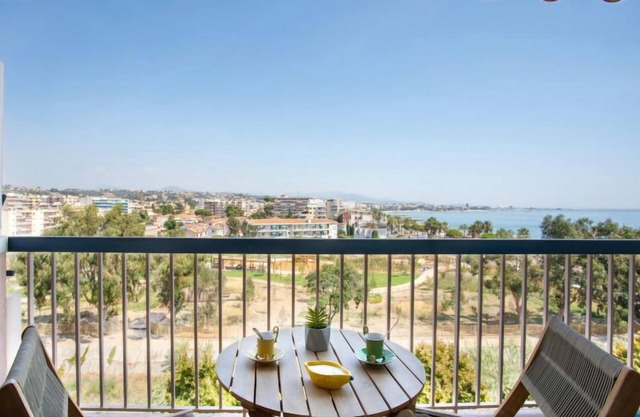 Le Cagnes Beach by Interhome