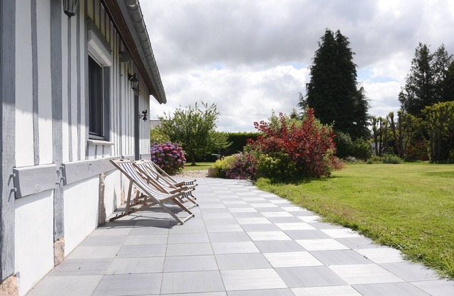 Le Clos Hadrien Country house