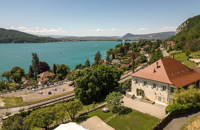 Le Vignoble du Lac, domaine de 29p avec vue