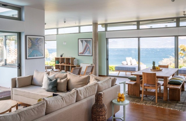 LEFKON Villa with pool by the Sea - N.Peloponnese
