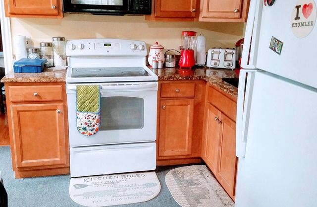 LEHIGH VALLEY furnished house ideal for business traveller