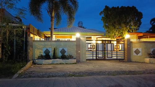 Leikendee Home & Party Place