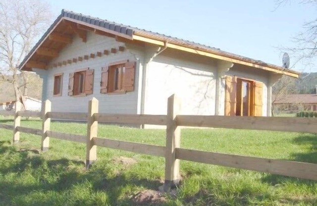 Les Trois Noyer chalet