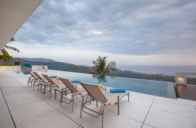 Lime Samui 10 : Perfect for Large Families and Events