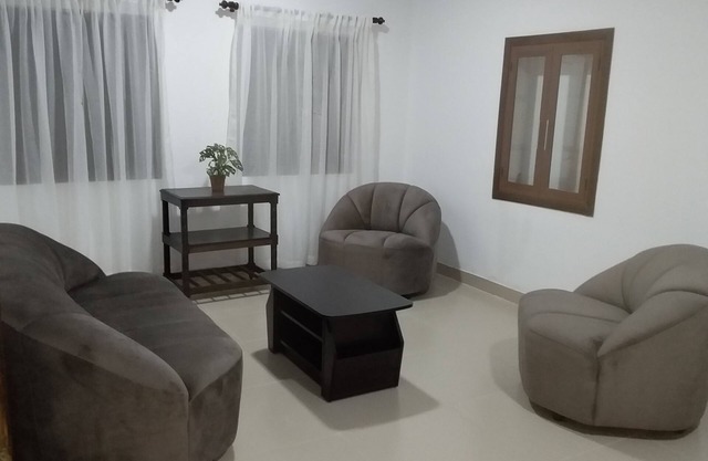 Live home away from home in a peaceful neighborhood in Unawatuna