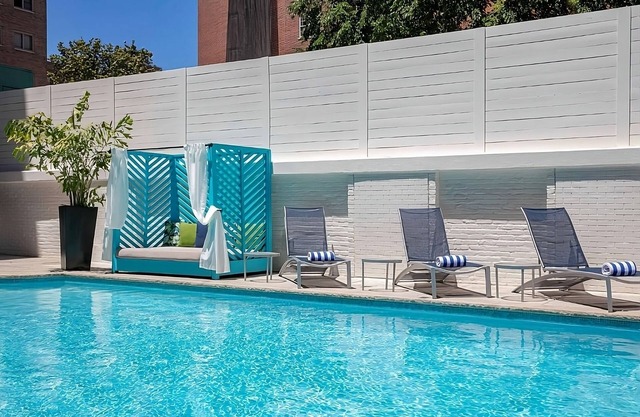 Live Like a Local in Dupont Circle! Outdoor Pool, Pet-friendly Property!
