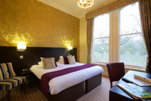 Liverpool Aigburth Sefton Park Hotel By Belvilla