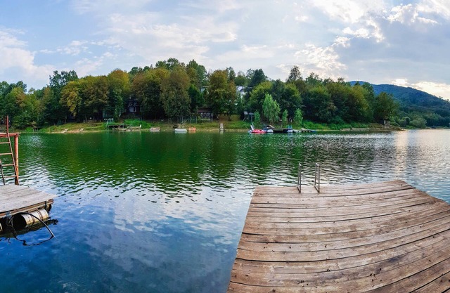 Lodge on the lake holiday