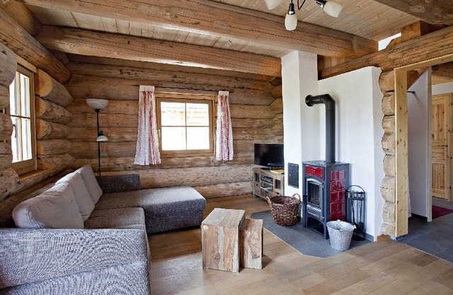 Log chalet, 96sqm, 3 bedrooms, max 8 persons