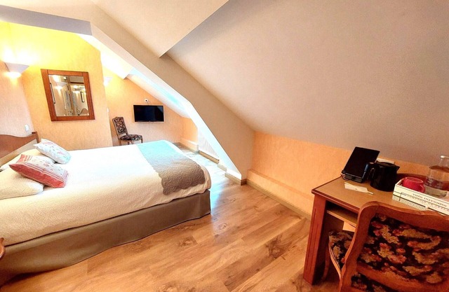 Logis Hôtel & Restaurant des Lacs