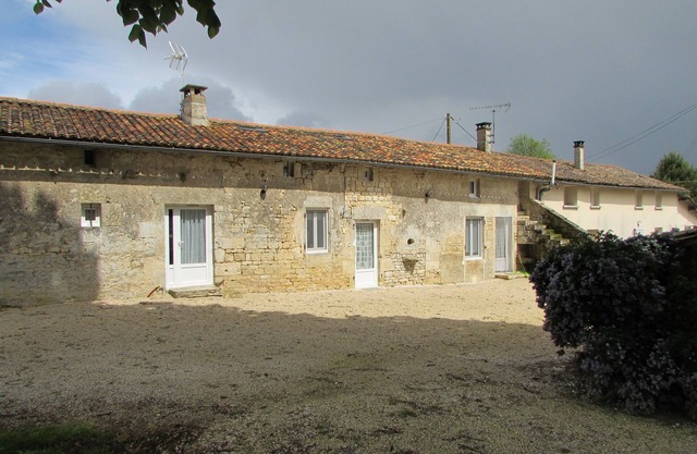 Longère (traditional long house) in southern Deux Sèvres