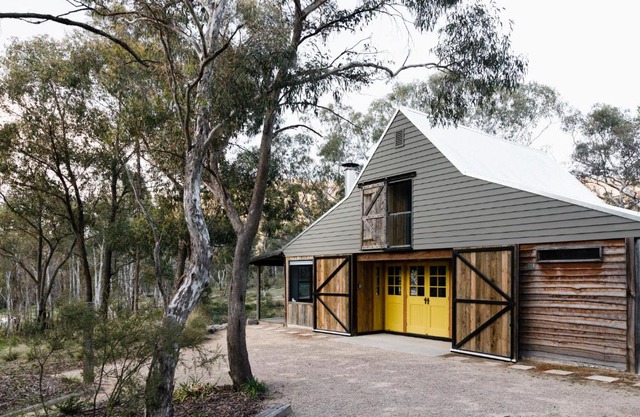 Long Alley Barn
