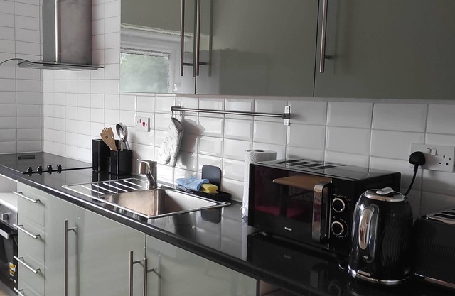 Lovely 3 Bed House in the surroundings of Leeds