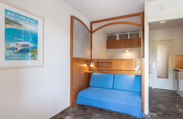 Lovely apartment for 4 guests with WIFI, TV, terrace, pets allowed, panoramic view and parking