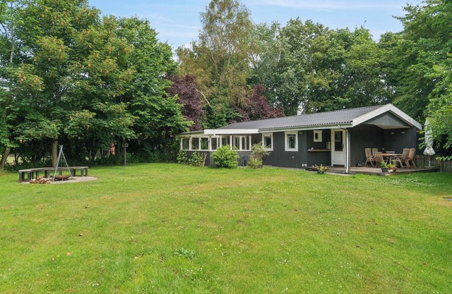 Lovely cottage close to beach and nature